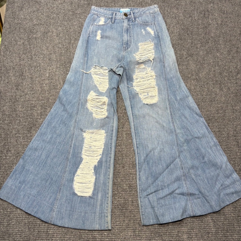 Show Me Your Mumu San Fran Super Flare Distressed Jeans‎ Light Wash Size 25
